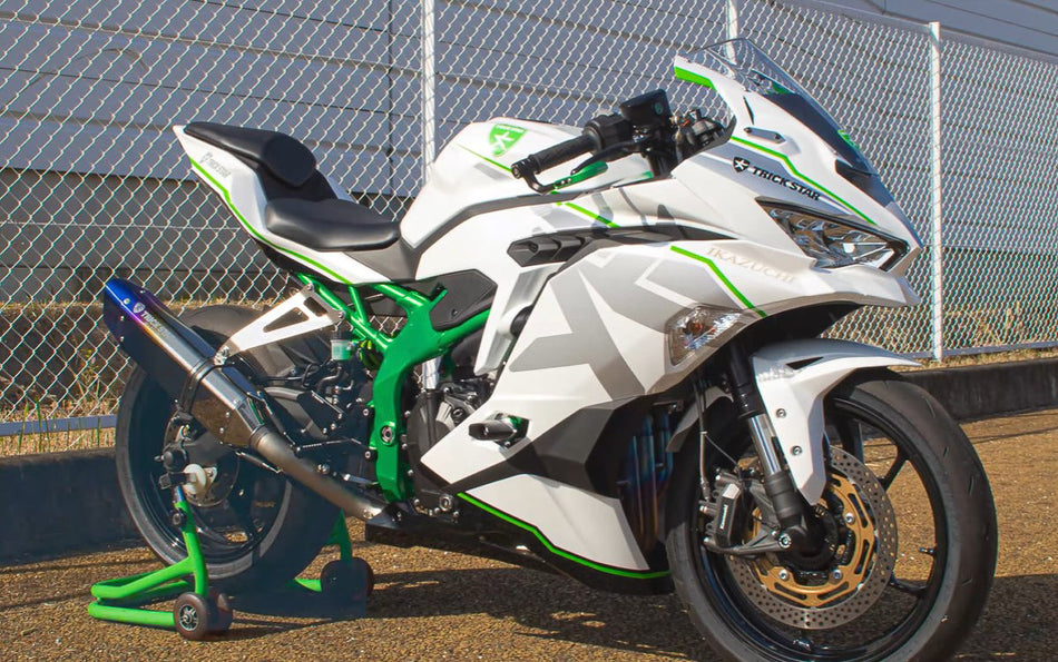 2020-2021 カワサキ Ninja ZX-25R Amotopart インジェクションフェアリングキット ボディワーク ABS #107