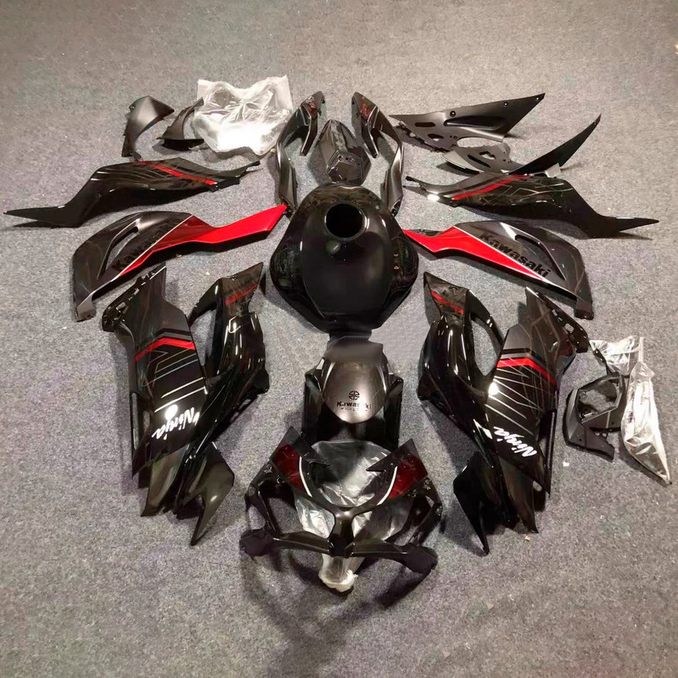 インジェクションフェアリングキット ボディワーク プラスチック ABS カワサキ ZX-6R 2024-2025 に適合