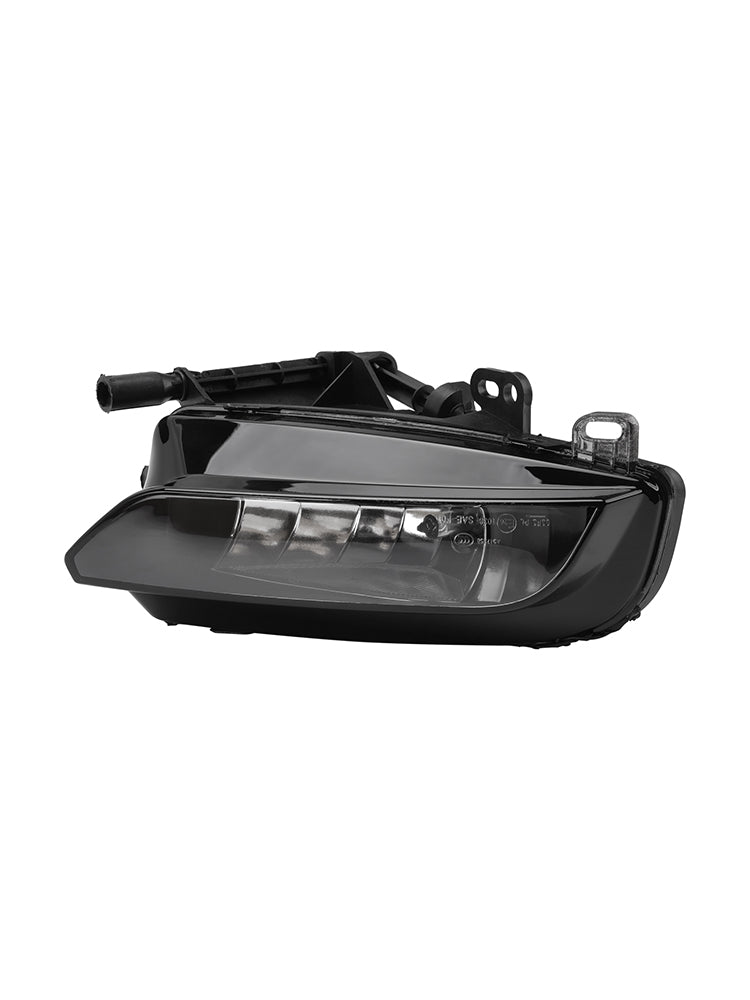 2015-2016 アウディ A3 スポーツバック フロント右フォグランプ 1個 電球付き 8V0941700C