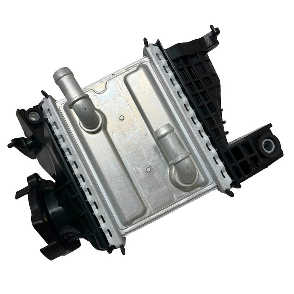 2023-2025 トヨタ クラウン グランド ハイランダー 4気筒 2.4L、4気筒 2.5L 17940F0010 ターボインタークーラーアセンブリ
