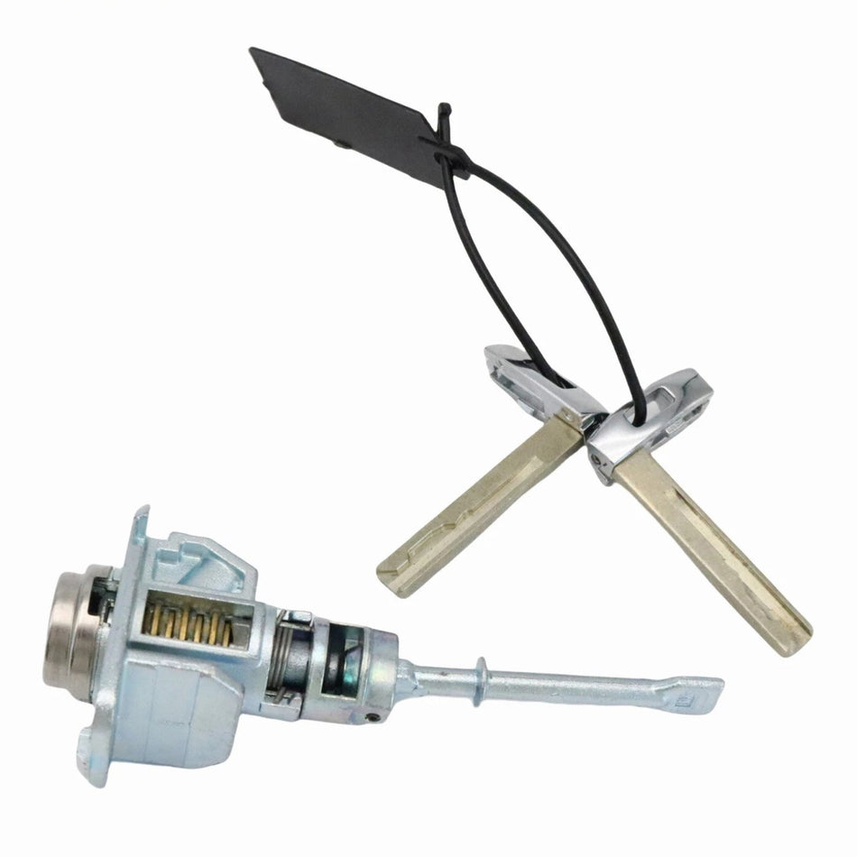 2016-2018 Kia Sorento L 2.4L 2359CC l4 GAS DOHC 自然吸気 運転席側フロント左ドアロック 81970-C5A00