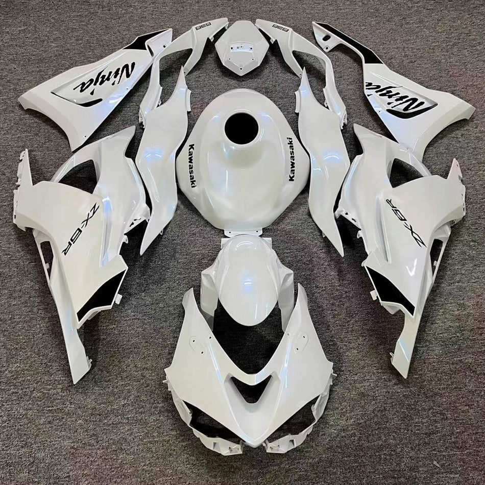 インジェクションフェアリングキット ボディワーク プラスチック ABS カワサキ ZX-6R 2024-2025 に適合