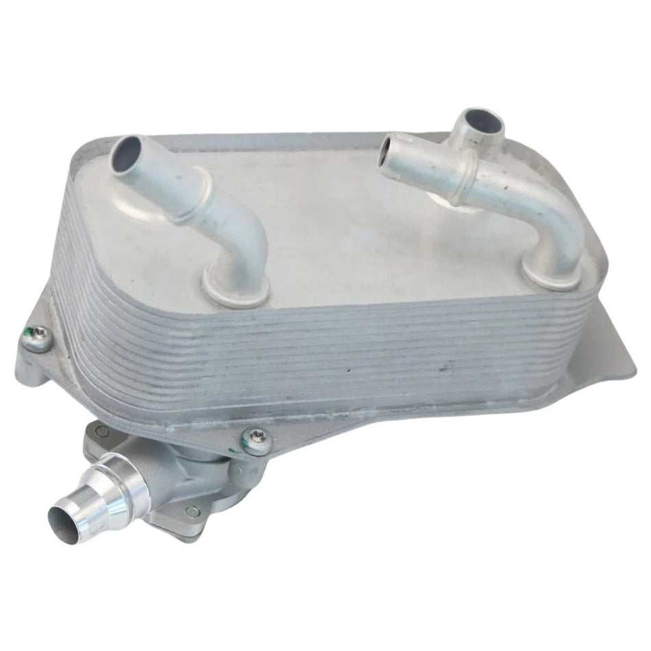 2006年式 BMW 325xi E90 L6 3.0L 自然吸気 13層エンジンオイルクーラー 17217551647