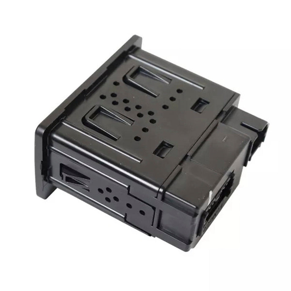 2016年式フォードエッジ：シャープワールド製USBコネクタ補助およびSDカードポート EM2T-14F014-AB