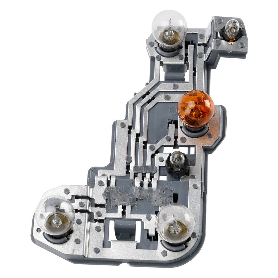 2007-2010 メルセデス・ベンツ S204 C エステート RH リアランプバルブホルダー A2048201800