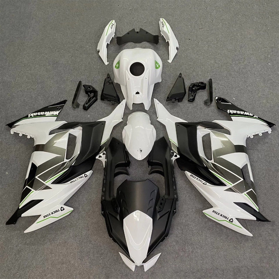 インジェクションフェアリングキット ボディワーク ABS カワサキ ER-6F Ninja650 2020-2025 に適合