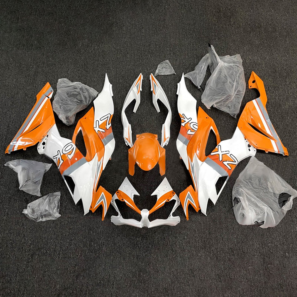 インジェクションフェアリングキット ボディワーク プラスチック ABS カワサキ ZX6R 2019-2023 に適合