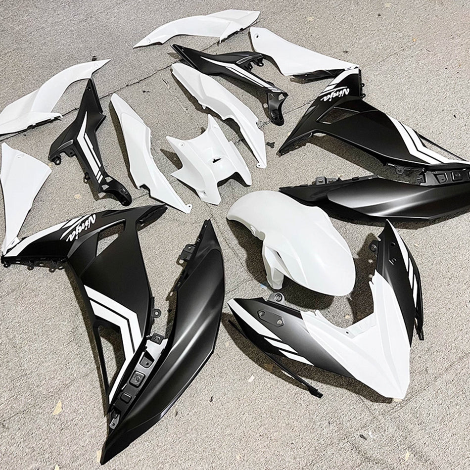 インジェクションフェアリングキット ボディワーク プラスチック ABS カワサキ ER-6F Ninja650R 2017-2019 に適合