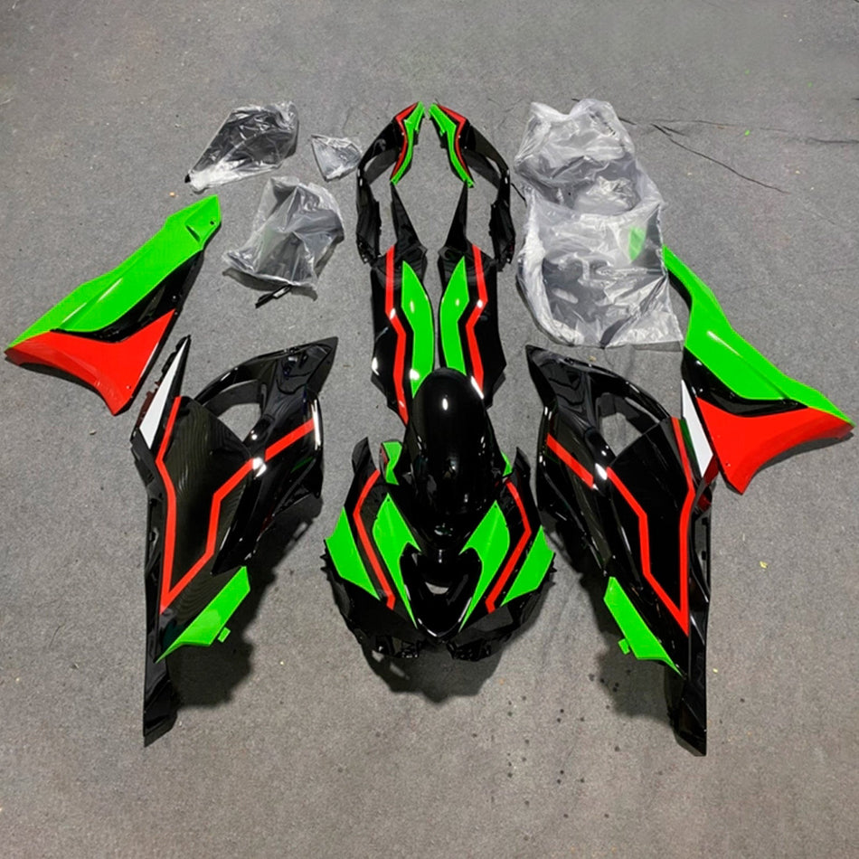 インジェクションフェアリングキット ボディワーク プラスチック ABS カワサキ ZX-6R 2024-2025 に適合