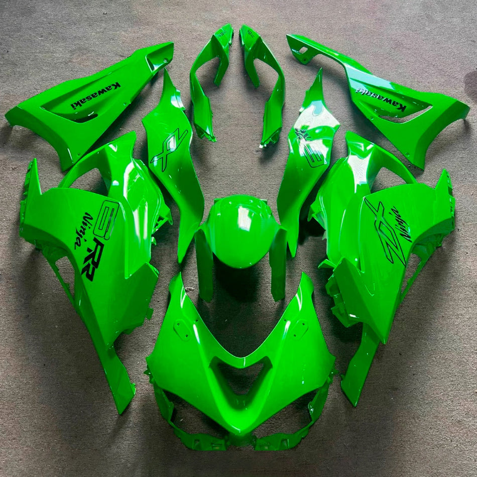 インジェクションフェアリングキット ボディワーク プラスチック ABS カワサキ ZX-6R 2024-2025 に適合