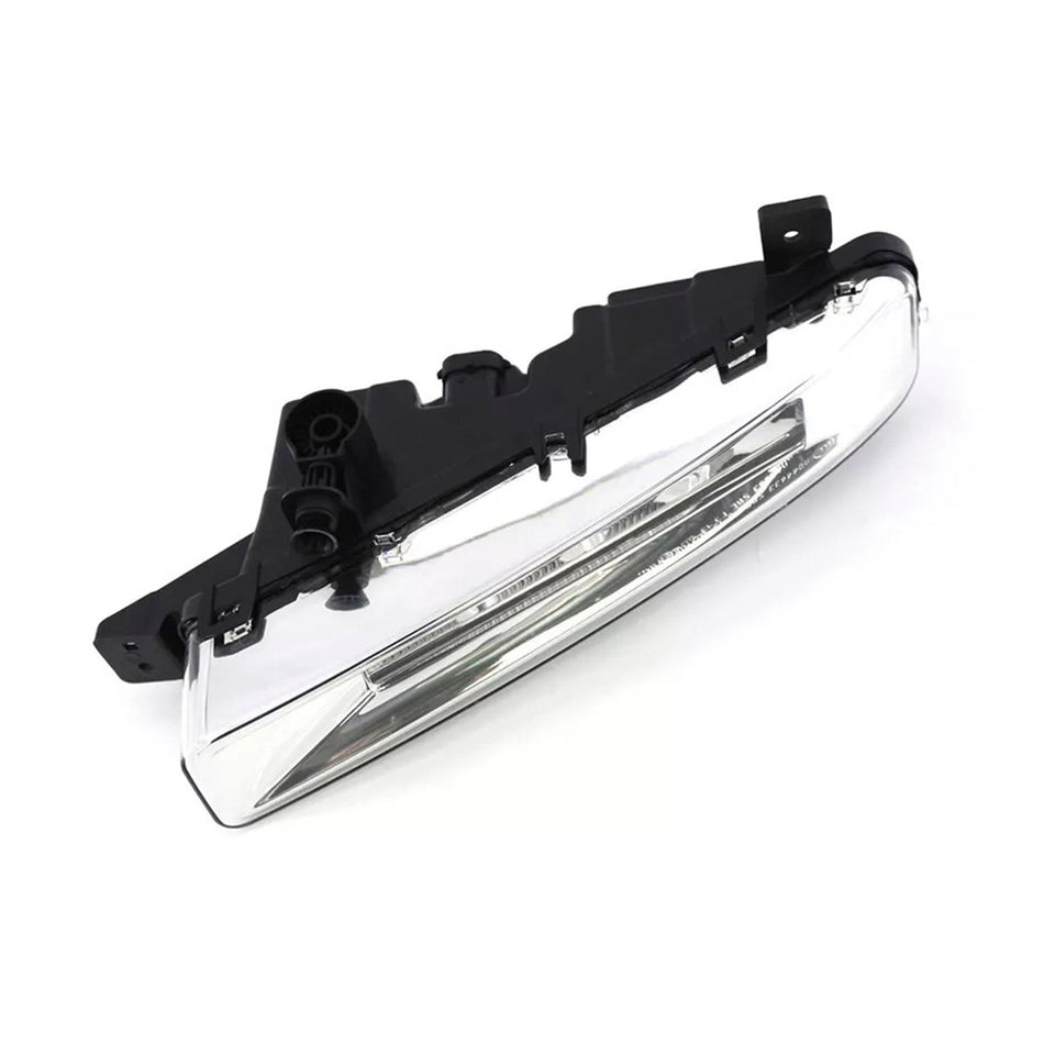 BMW 5シリーズ G30 G38 17-19用 LEDフロント右フォグランプ 1個 63177349132